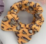 Load image into Gallery viewer, ANIMAL PRINT HAIR BANDS
